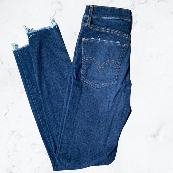 Levi’s Mile High Super Skinny dark wash raw hem 27 - Picture 4 of 7